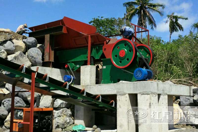PE-500×750顎式破碎機現場 PE-500×750顎式破碎機現場