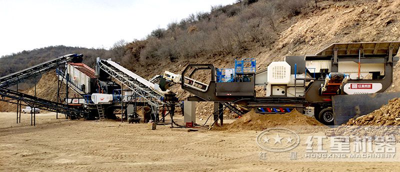 移動(dòng)式機(jī)制砂生產(chǎn)線（兩臺(tái)移動(dòng)破聯(lián)合配置）