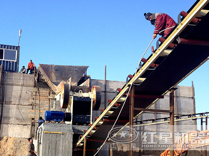 69鄂式破碎機安裝現場