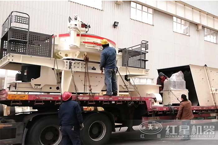 客戶定制的制砂機正準備發貨中 客戶定制的制砂機正準備發貨中