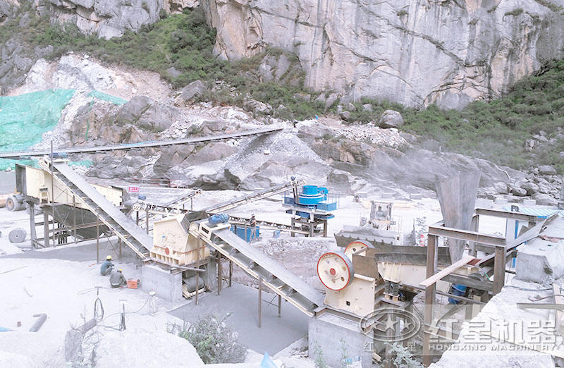 小型反擊碎石機配置制沙生產線