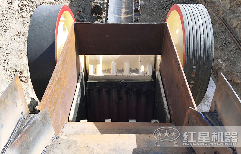 75鄂破機進料口 75鄂破機進料口