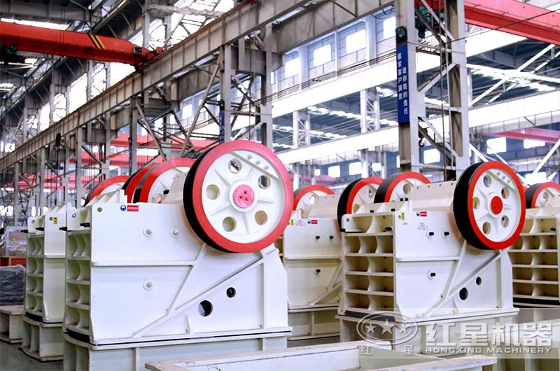 顎式破碎機廠家現貨圖 顎式破碎機廠家現貨圖