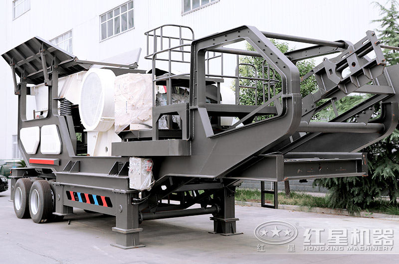 移動式小型粉碎機：移動顎式破碎機