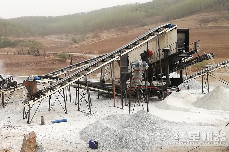 吉林移動式破碎站現場實拍 吉林移動式破碎站現場實拍