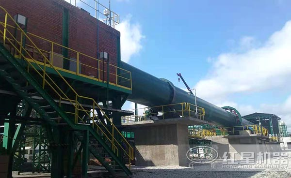 石英砂烘干機(jī)作業(yè)現(xiàn)場(chǎng)