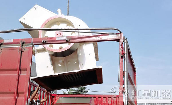 錘式破碎機(jī)發(fā)貨圖