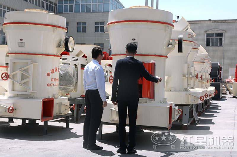 用戶(hù)來(lái)廠參觀,技術(shù)人員一對(duì)一講解 用戶(hù)來(lái)廠參觀,技術(shù)人員一對(duì)一講解