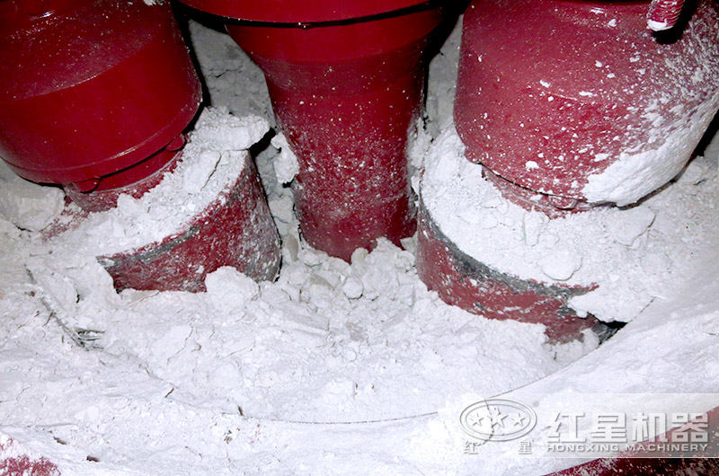 雷蒙磨粉機磨料實拍 雷蒙磨粉機磨料實拍