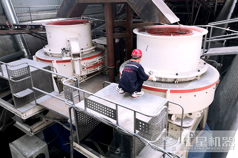 紅星機器售后團隊到現場維護與保養