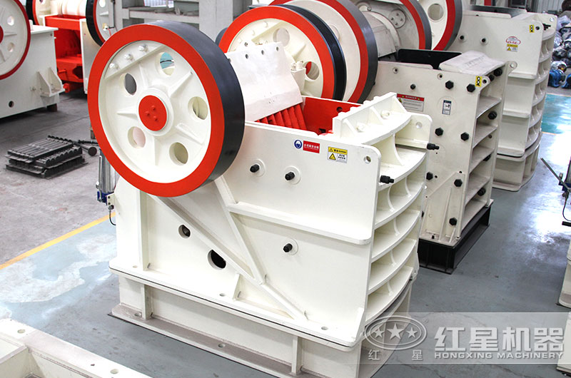 顎式破碎機圖片 顎式破碎機圖片