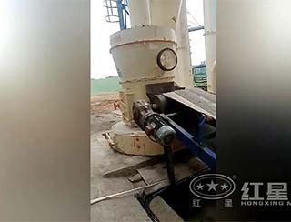 環(huán)保雷蒙磨粉機_粉碎磨粉機生產(chǎn)線視頻