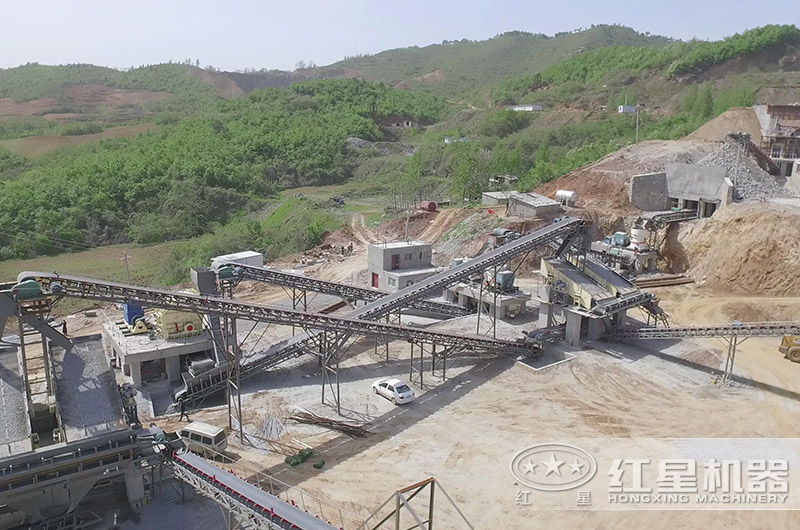 河北時(shí)產(chǎn)1000噸石頭破碎生產(chǎn)線 河北時(shí)產(chǎn)1000噸石頭破碎生產(chǎn)線