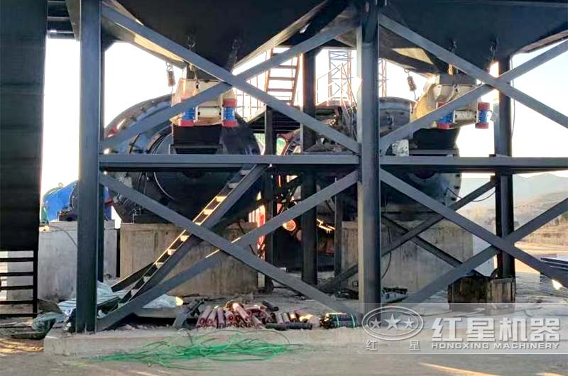 球磨機現場實拍 球磨機現場實拍