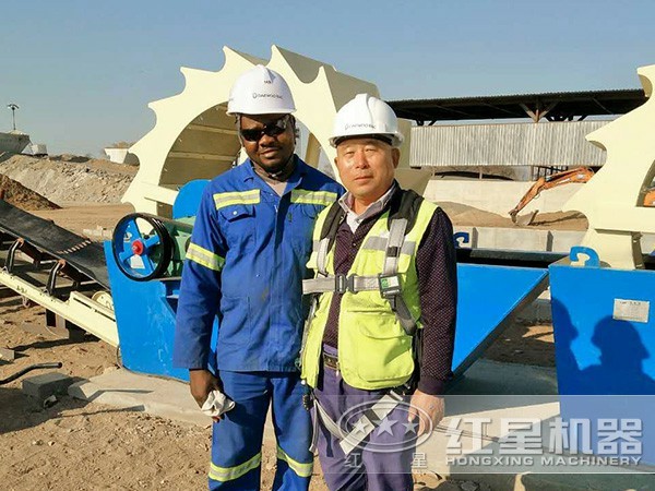 洗沙的設(shè)備現(xiàn)場作業(yè)圖