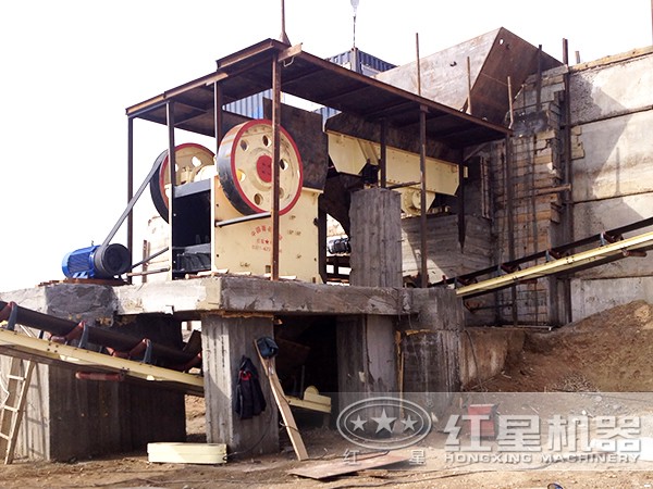 顎式破碎機(jī)在生產(chǎn)線中的用途 顎式破碎機(jī)在生產(chǎn)線中的用途