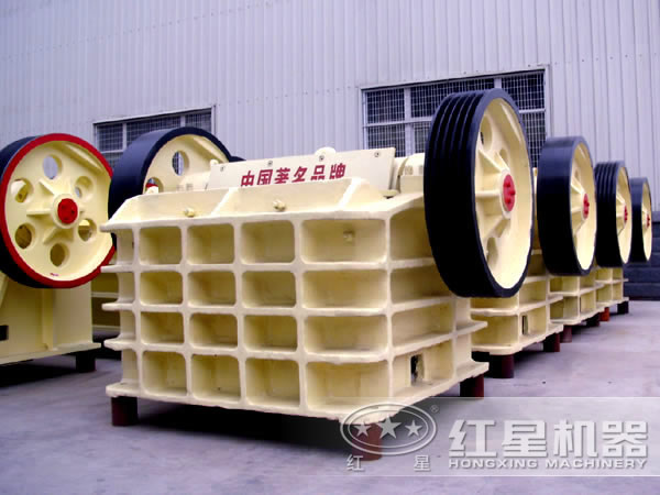 顎式破碎機（鄂破）