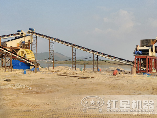 紅星HVI整形機現場 紅星HVI整形機現場