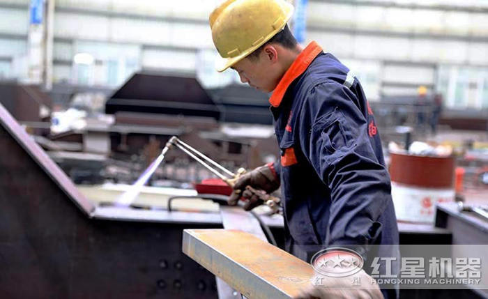 技術人員工作圖