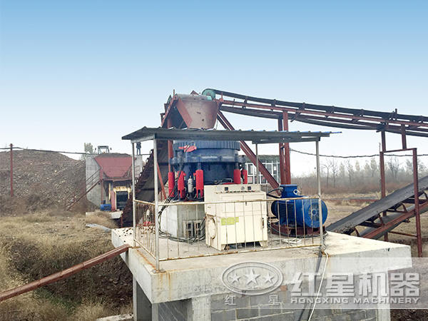 圓錐破碎機(jī) 圓錐破碎機(jī)