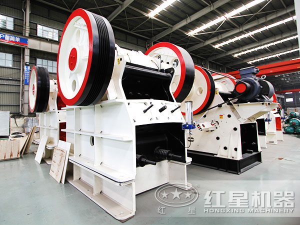 鄂式破碎機(jī)圖