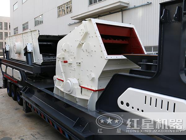 反擊移動(dòng)破碎機(jī)圖