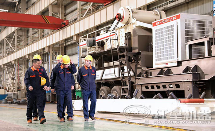 大型規(guī)范的生產(chǎn)車間圖 大型規(guī)范的生產(chǎn)車間圖