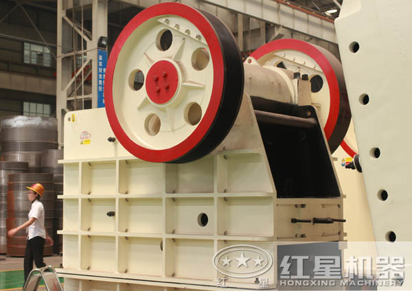 顎式破碎機(jī) 顎式破碎機(jī)