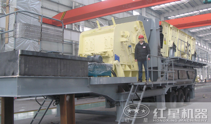 輪胎反擊破移動(dòng)破碎站