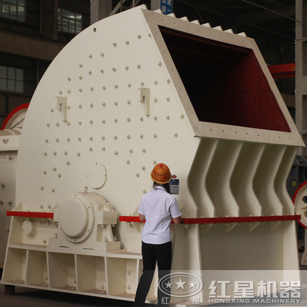 大型重錘式石頭破碎機(jī)
