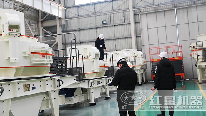 紅星石頭制沙機車間用戶參觀