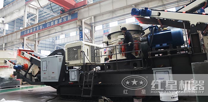 紅星車間工人作業中