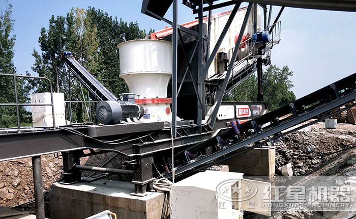 武漢單缸移動破碎站生產現場 武漢單缸移動破碎站生產現場