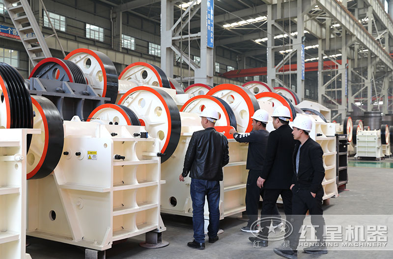 大型顎式破碎機 大型顎式破碎機