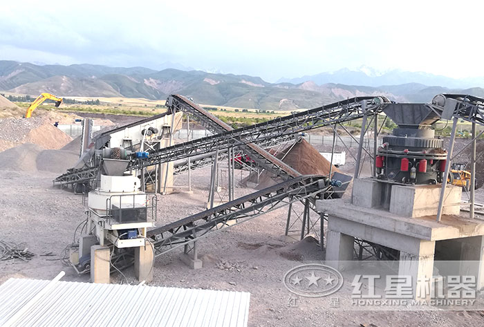 河卵石制砂現(xiàn)場(chǎng)二