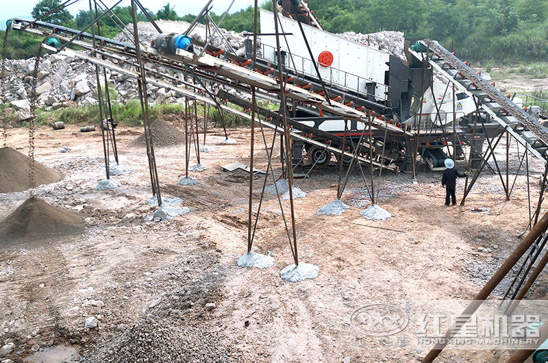 移動重錘式破碎機施工圖