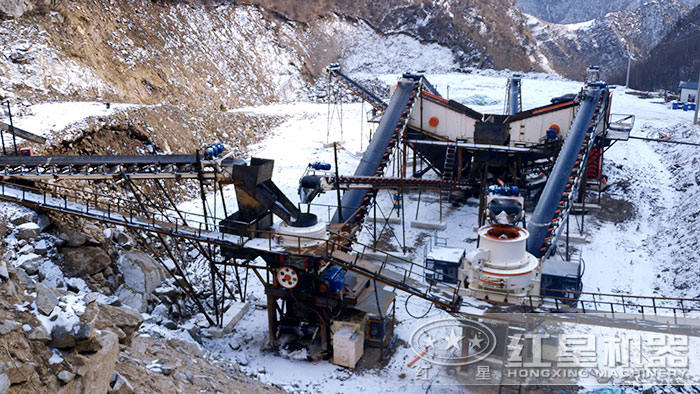 沖擊式破碎機作業現場