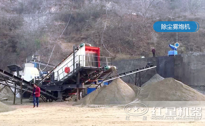 重錘式破碎機(jī)施工作業(yè)現(xiàn)場(chǎng)