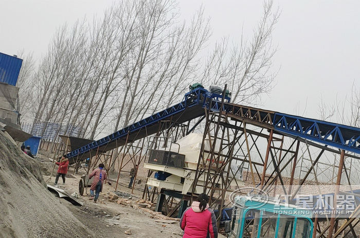 時產30噸造沙機湖南生產現場