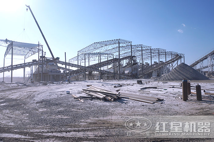 日產1500方沙石廠搭建中 日產1500方沙石廠搭建中