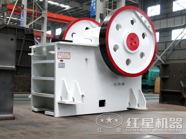 復(fù)擺顎式破碎機(jī)