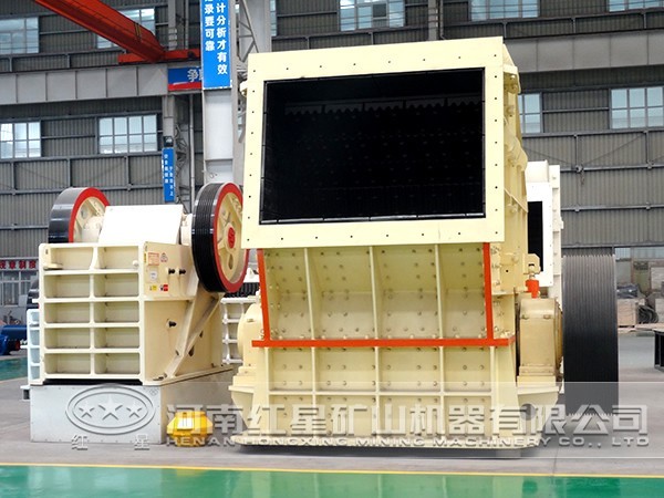 反擊式破碎機(jī)