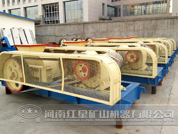 對(duì)輥式破碎機(jī)